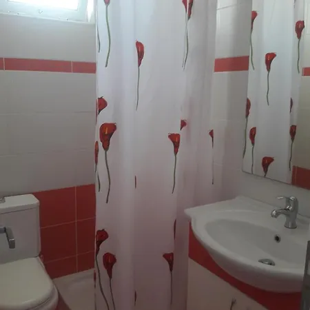 Fato'S Rooms Domek letniskowy *